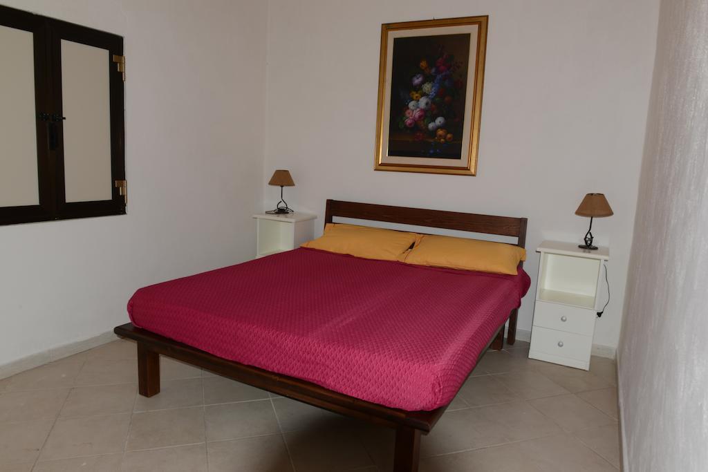 Villaggio La Pantera Rosa Scalea Habitación foto